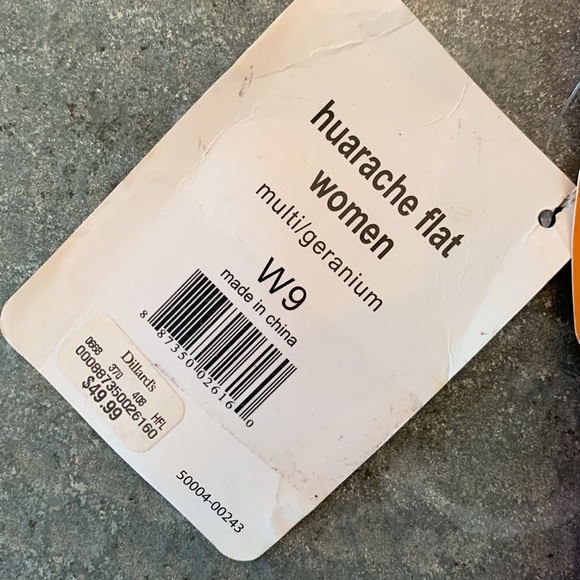 NWT CROCS - Picture 4 of 10